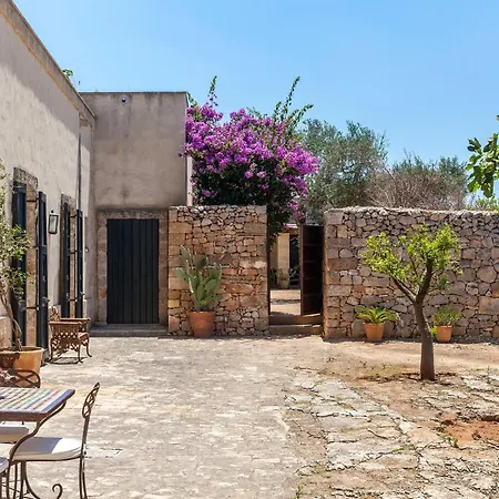 Masseria Acquadolce Villa *